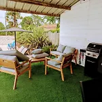 בית נופש Piscine Chauffee, & Ambiance Paillote Proche Des Plages De Fouras