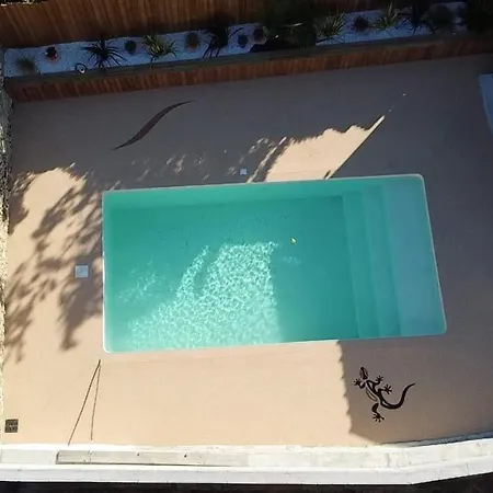Piscine Chauffee, & Ambiance Paillote Proche Des Plages De Fouras בית נופש *